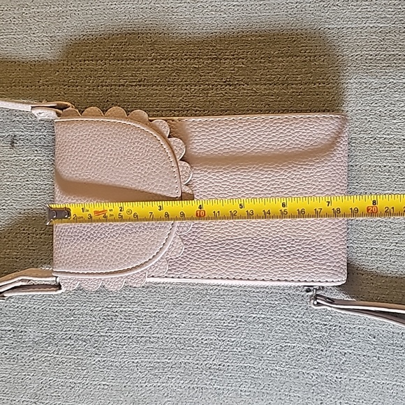 Payless Shoe Source Crossbody Purse - Picture 9 of 10